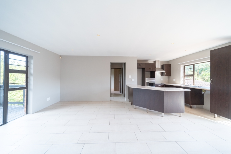 4 Bedroom Property for Sale in Blue Bend Eastern Cape
